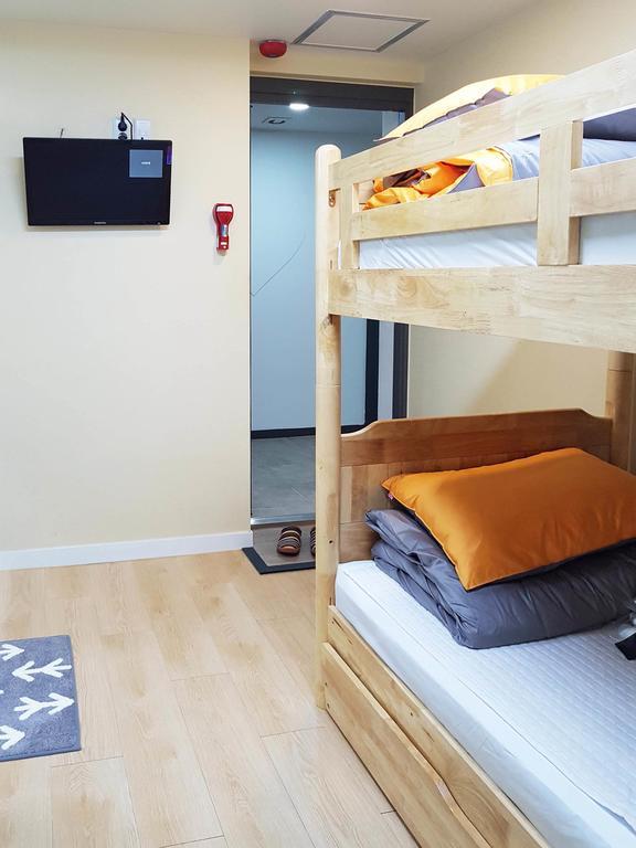 Gilbert Guesthouse Seoul Bagian luar foto