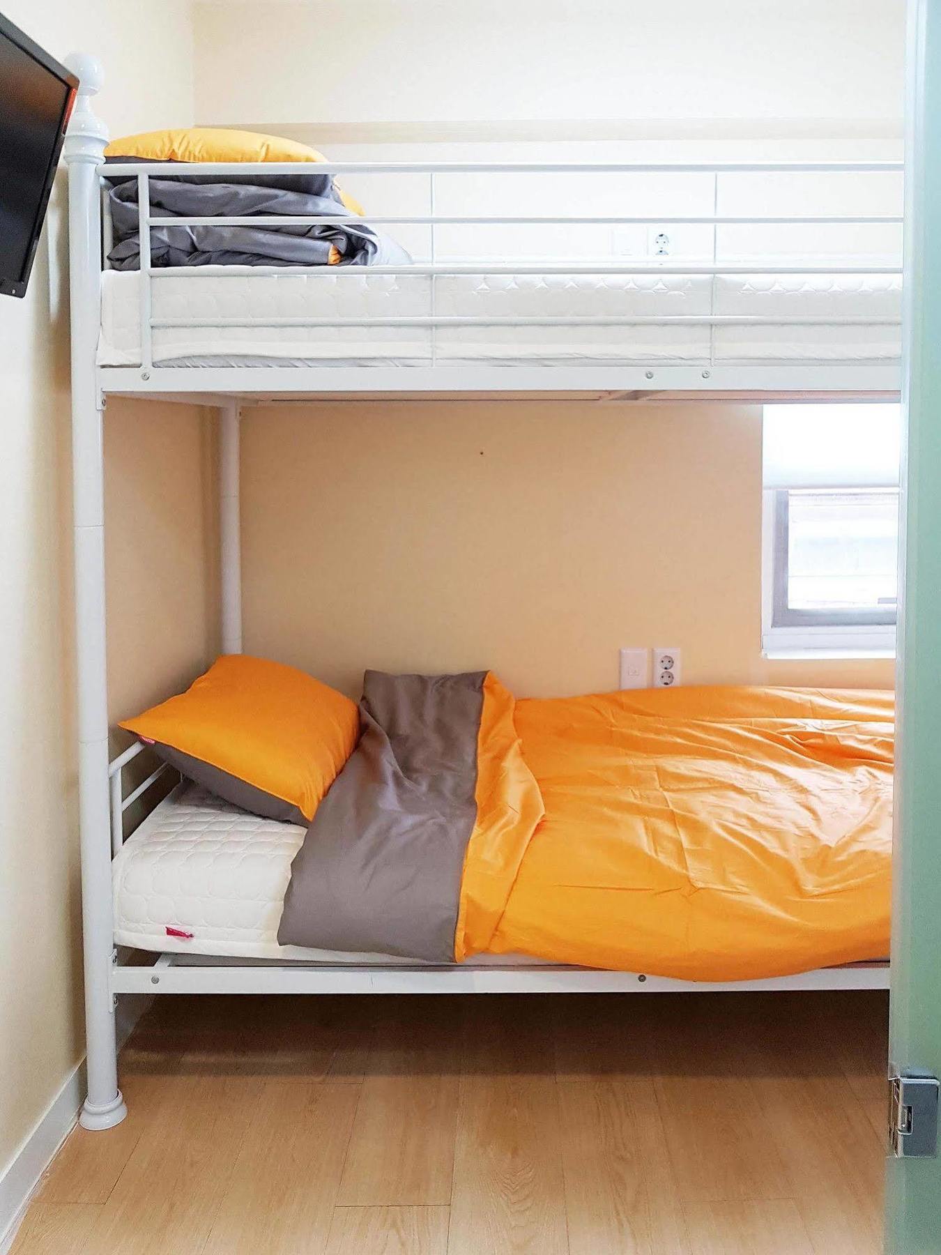 Gilbert Guesthouse Seoul Bagian luar foto