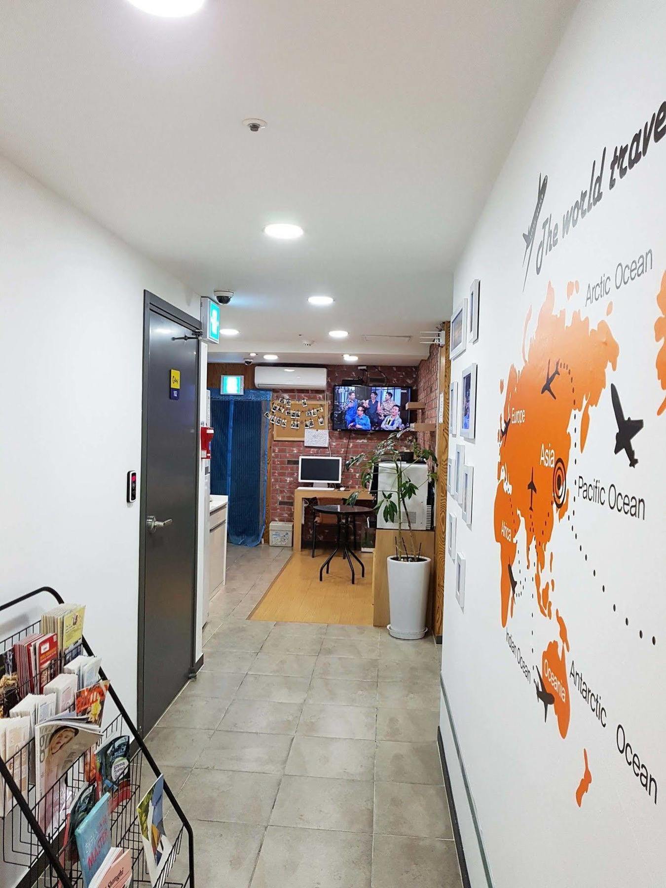 Gilbert Guesthouse Seoul Bagian luar foto